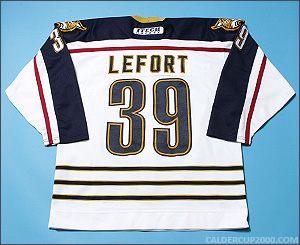 2005-2006 game worn Dan Lefort Quinnipiac Bobcats jersey